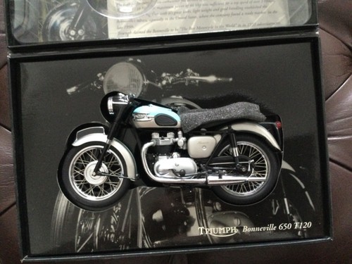 Minichamps triumph bonneville - minichamps,