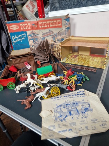 Vintage mettoy fort cheyenne - mettoy,