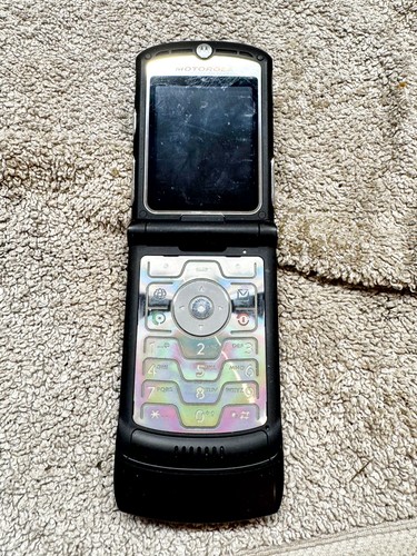 Vintage motorola razr black - motorola, v3