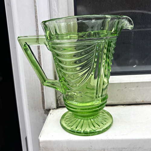 Unmarked green pressed glass - unmarked,