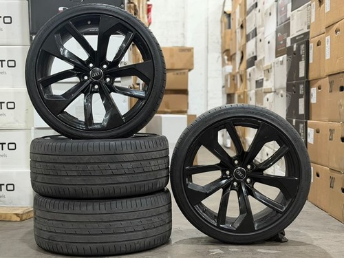 Genuine oem audi - genuine, rs4