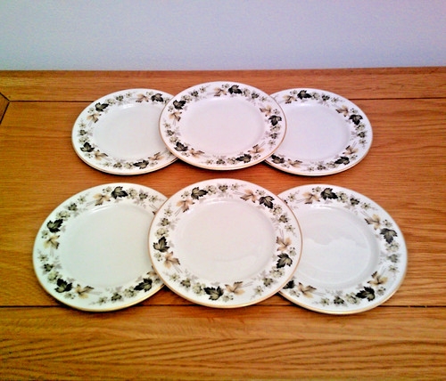Royal doulton larchmont - royal,