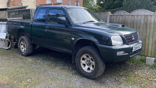 Mitsubishi l200 club - l200, cab