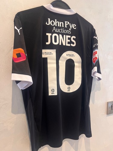 Jodi jones play - play, off