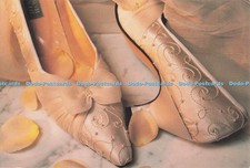 D276237 Camilla Hand Made Shoes and Bridal Bags Diane Hassall