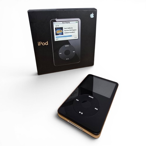 Apple ipod classic 5th gen - apple,