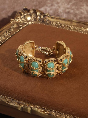 Vintage green jade natural - green,