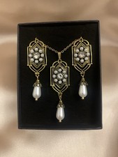 Art Deco 1920s style Earrings