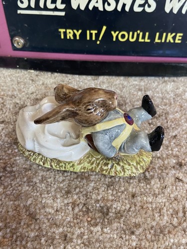 Royal doulton bunnykin - doulton,
