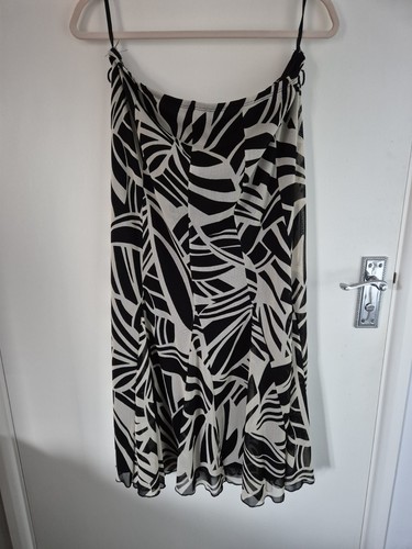 Marks and spencer ladies size - marks,
