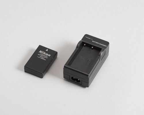 Genuine nikon el9 lithium - genuine, en-el9