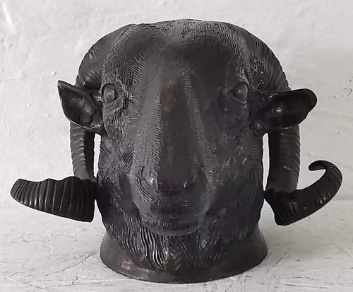 Magnificent vintage patinated - magnificent,