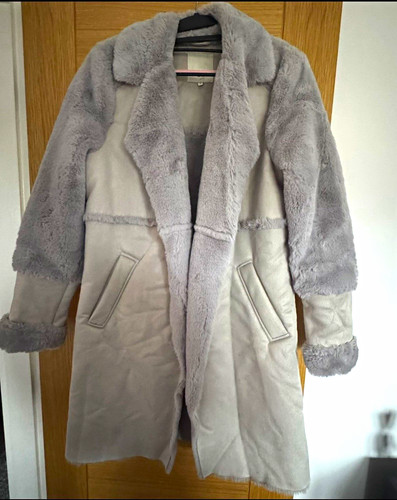 River island grey - river, fur
