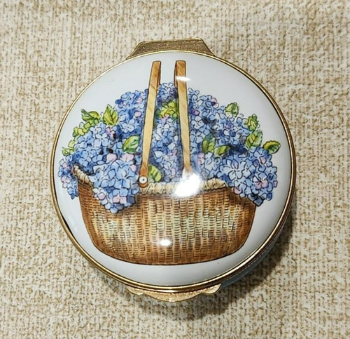 Crummles enamel pill box - enamel,