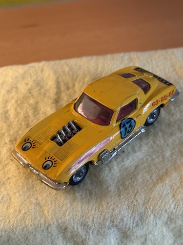 Corgi toys 337 - corgi, customized