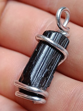 Tourmaline pendant natural