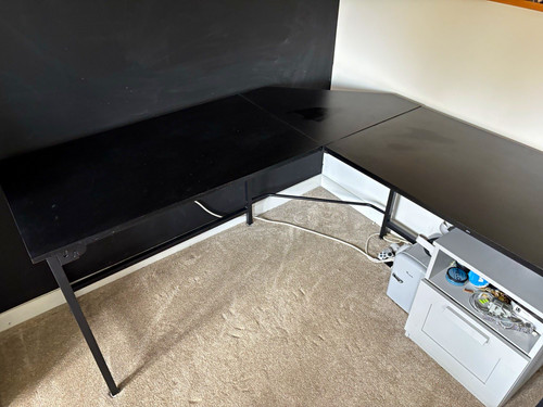 Black shaped corner desk - black,