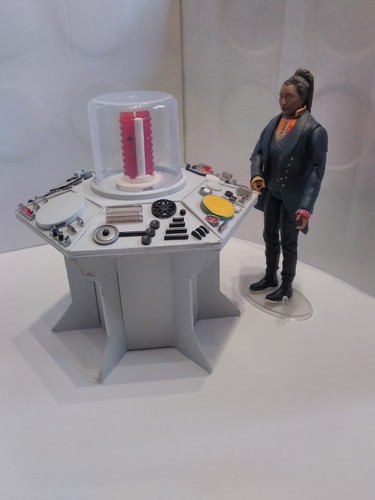 Custom tardis console - console, 5.5"