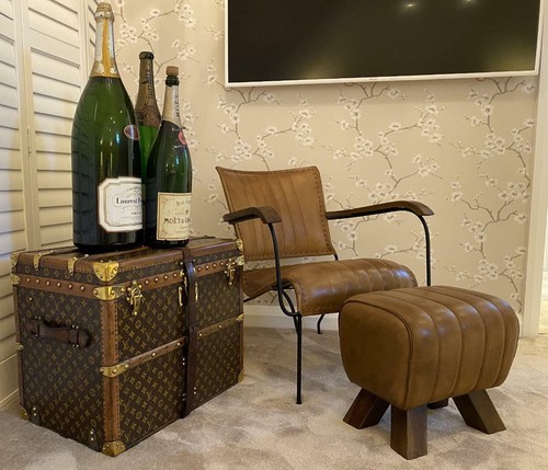 Genuine leather brown feature - leather,