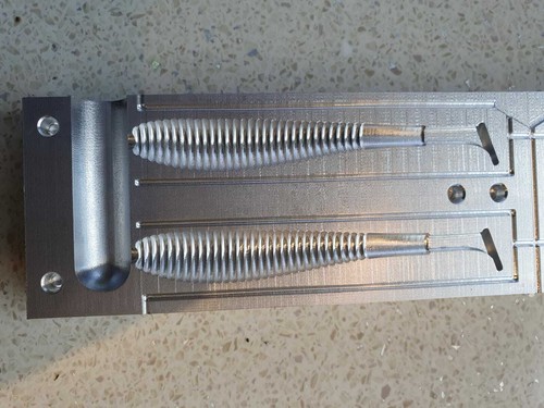 Cavity aluminium mold makes - 2,