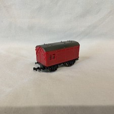 Vintage Lima BR carmine horse box (N gauge) Era 4 British Railways steam-era van