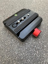 Quick Release Plate (Base Tripod Mount) Adapter Clamp for Manfrotto, used.
