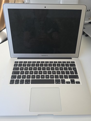 Macbook air a1466 faulty - macbook,
