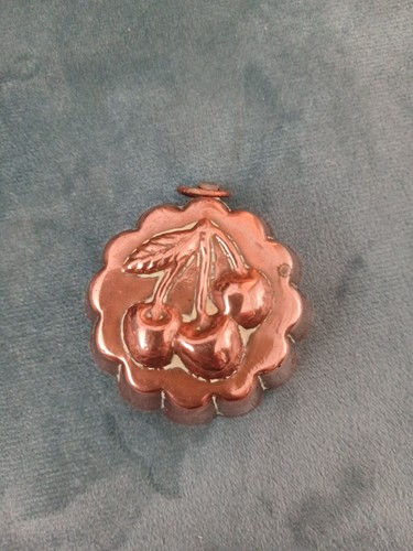 Vintage small copper - small,