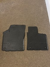 1K2061501 Genuine VW Golf MK5 Front Rubber Mats – Twist Fitting – RHD – Used