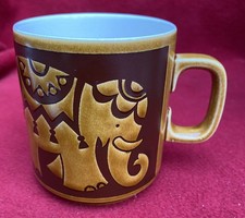 1973 HORNSEA ENGLAND CIRCUS ELEPHANT MUG DESIGNED by JOHN CLAPPISON VINTAGE VGC