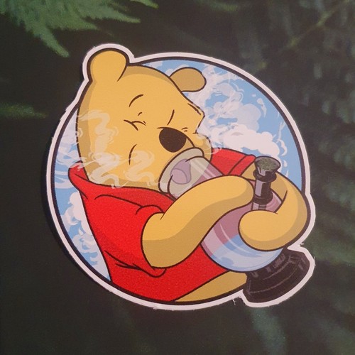 Winnie the pooh bong hit - pooh,