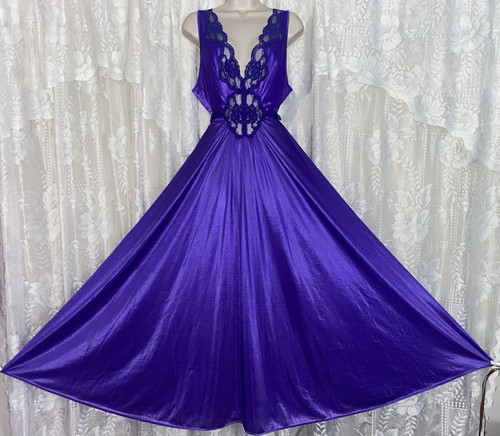Vtg adonna purple full - vtg,