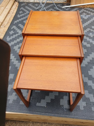 Plan nesting tables 1970s - tables,