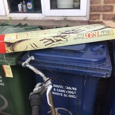 Crimson & Blake Portable Wooden Easel