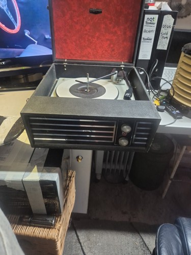 Vintage fidelity portable - fidelity,