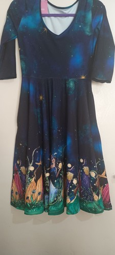 Carolina dress room - carolina,