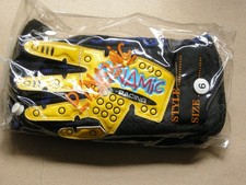 Dynamic youth motocross gloves