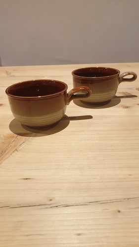 Pair vintage made england - in,