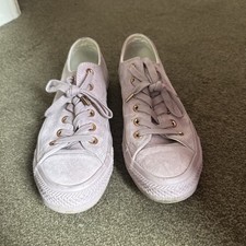 Converse Women's Size 6