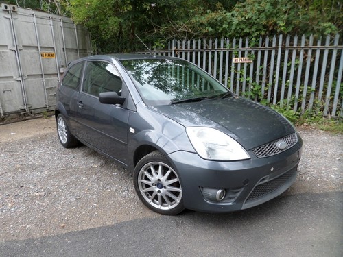 Magnum grey fiesta mk6 zetec - magnum,