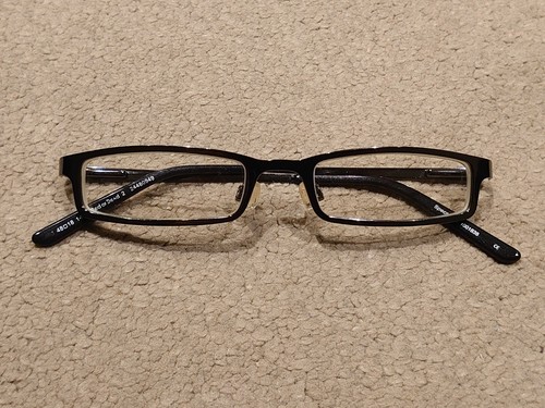 Red dead glasses frames - or, /