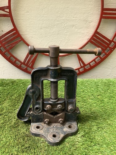 Vintage record pipe clamp - record,
