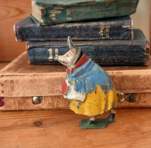 Vintage large britains - vintage,