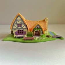 1995 Polly Pocket Disney SNOW WHITE & THE SEVEN DWARFS Light-Up Cottage No dolls