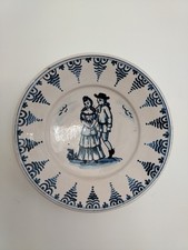 Antique Tin Glazed Catalana