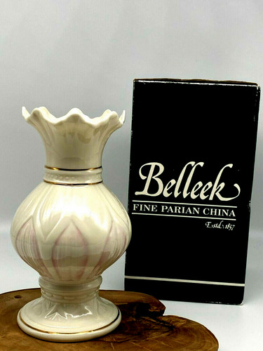 Vintage vase belleek - vintage,