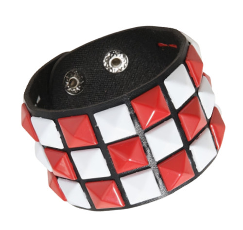 Row red and white studs - and,