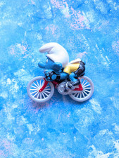 Vintage Super Smurf Cyclist