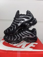 Men’s Black And Silver Nike