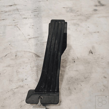 accelerator pedal BMW SERIE 1